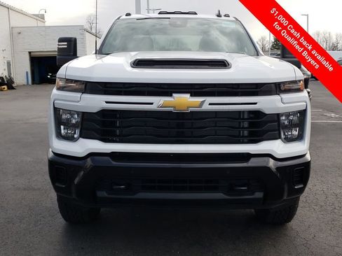 New 2026 Chevrolet Silverado 2500 Custom w/ Custom Value Package AWD/4WD image 9