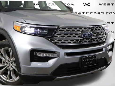 Used 2023 Ford Explorer Limited w/ Equipment Group 301A RWD image 45