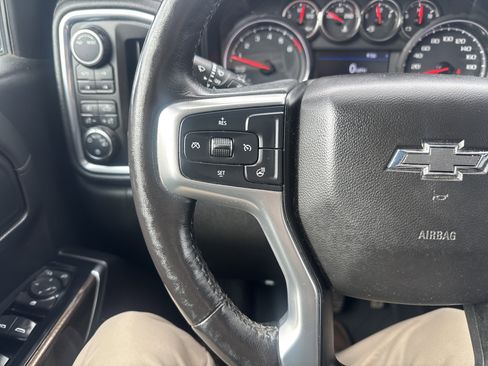 Used 2020 Chevrolet Silverado 1500 LT Trail Boss image 18