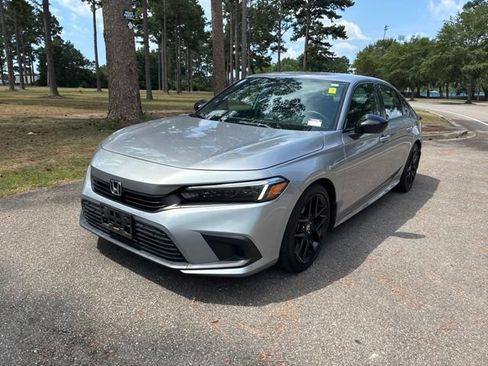 Used 2023 Honda Civic Sport image 7