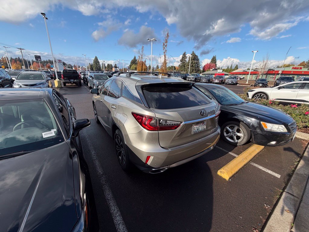 Used 2017 Lexus RX 350 AWD w/ Premium Package image 4