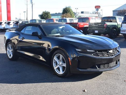 Used 2019 Chevrolet Camaro LT image 3