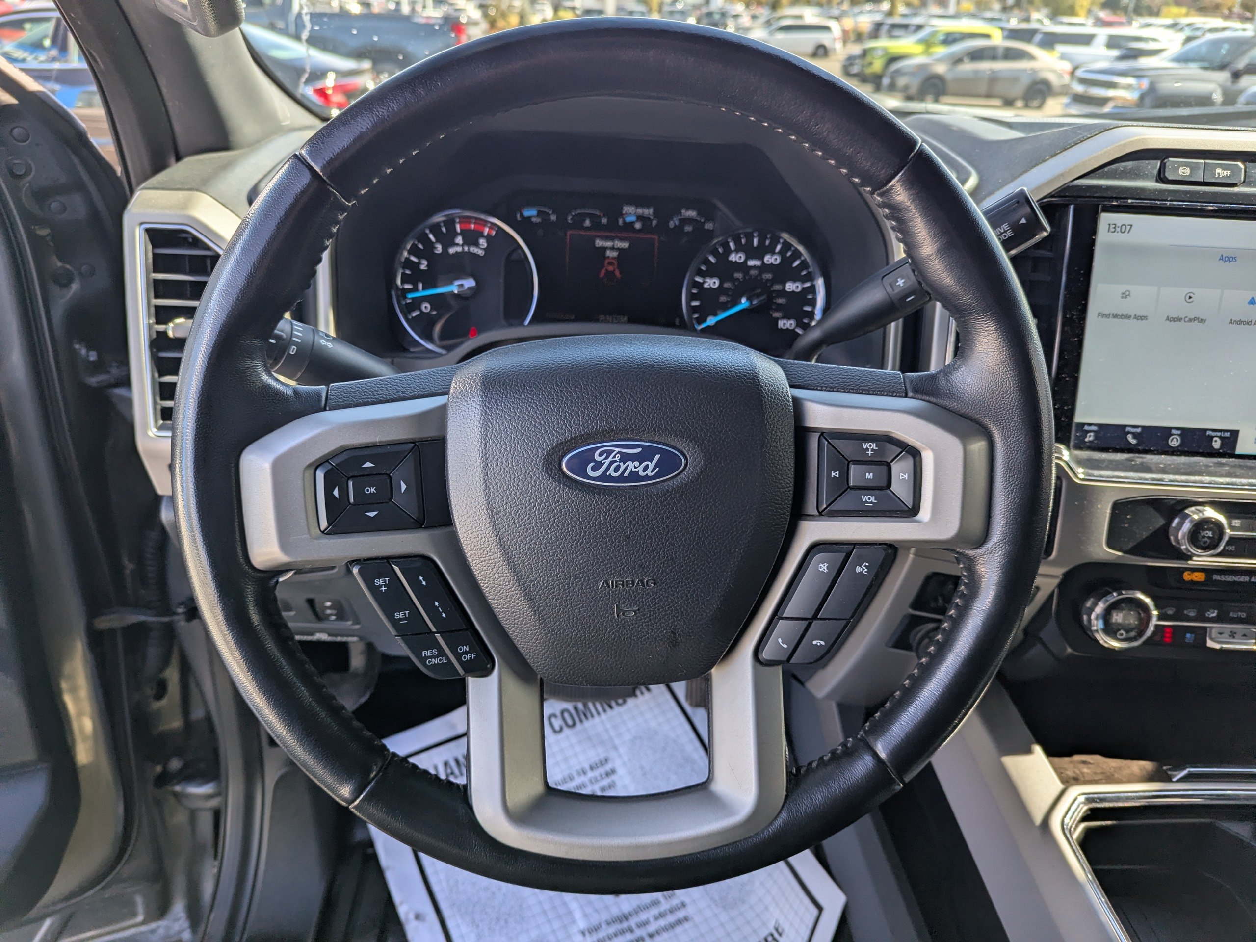Used 2022 Ford F250 Lariat w/ Lariat Ultimate Package AWD/4WD image 17