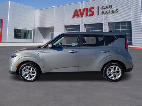 Used 2023 Kia Soul LX w/ Option Group 015 image 10