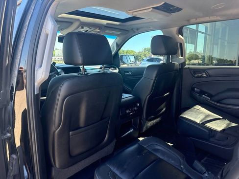 Used 2015 Chevrolet Suburban LT AWD/4WD image 41