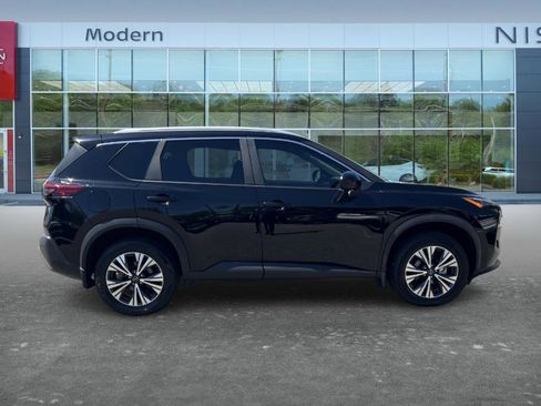 Certified 2023 Nissan Rogue SV w/ SV Premium B Package FWD image 4