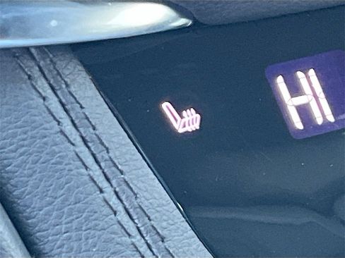 New 2025 Cadillac XT5 Luxury image 20