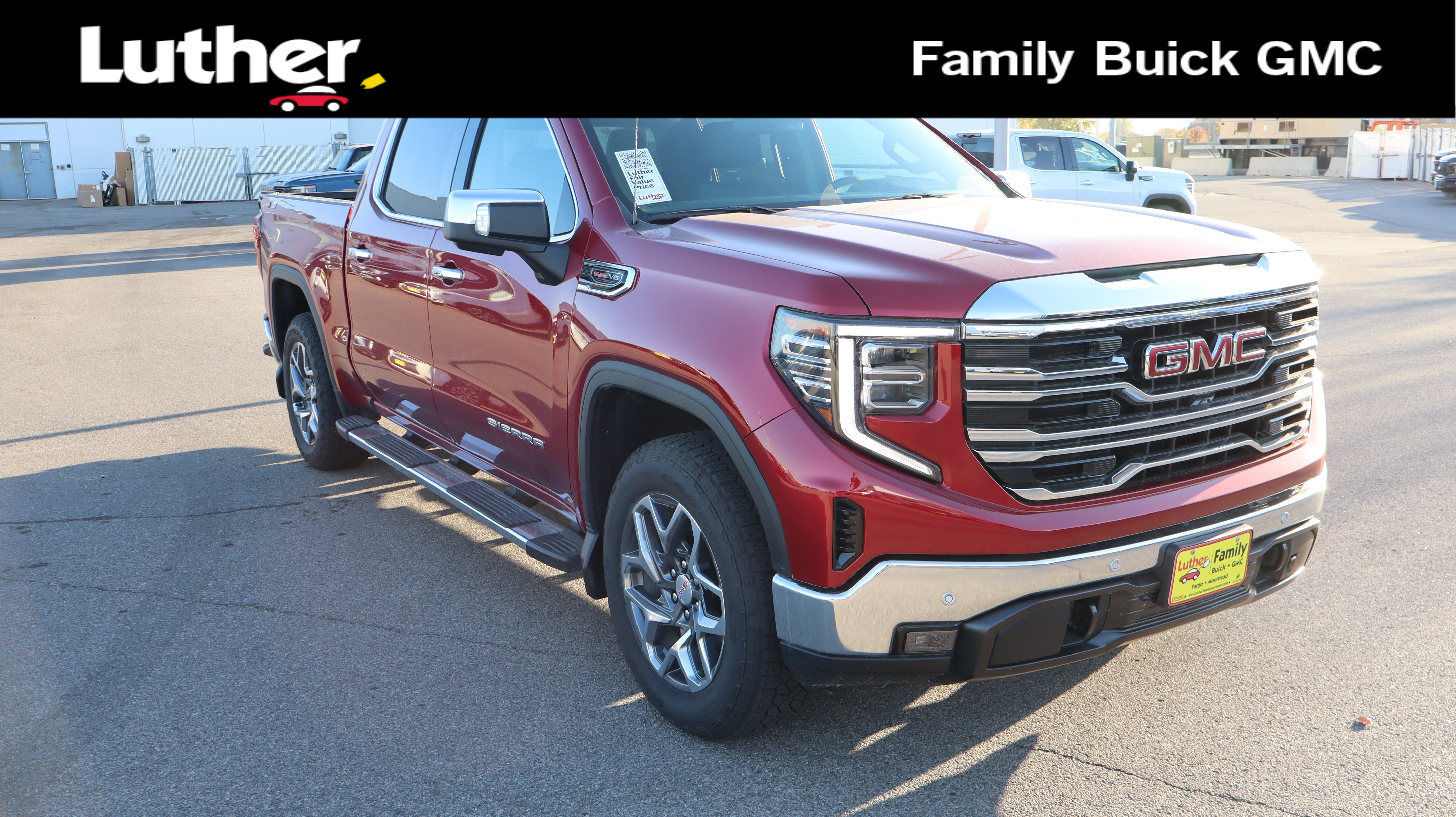 Used 2026 GMC Sierra 1500 SLT w/ SLT Premium Plus Package AWD/4WD image 1
