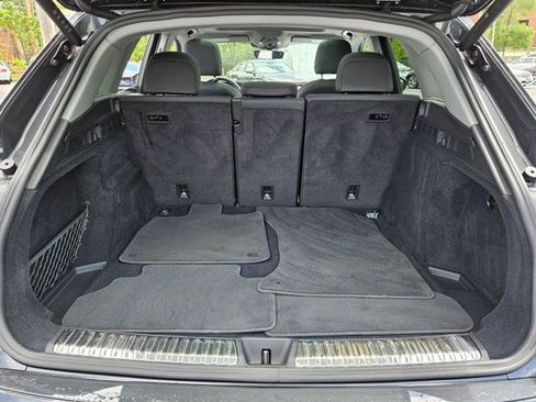 Used 2025 Audi Q5 Premium Plus w/ Premium Plus AWD/4WD image 22