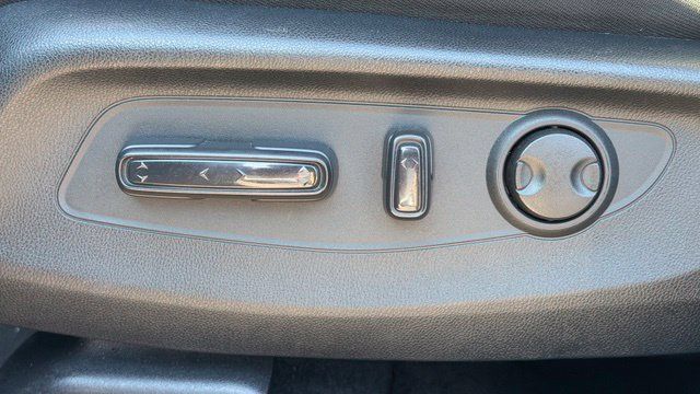 Used 2023 Honda CR-V EX image 17