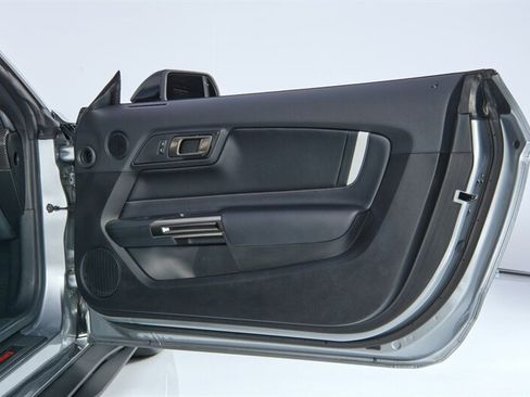 Used 2022 Ford Mustang Shelby GT500 w/ Carbon Fiber Track Pack RWD image 26