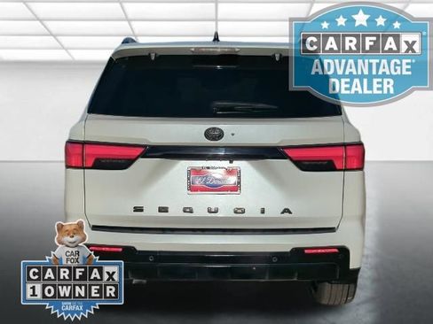 Used 2024 Toyota Sequoia Platinum image 30