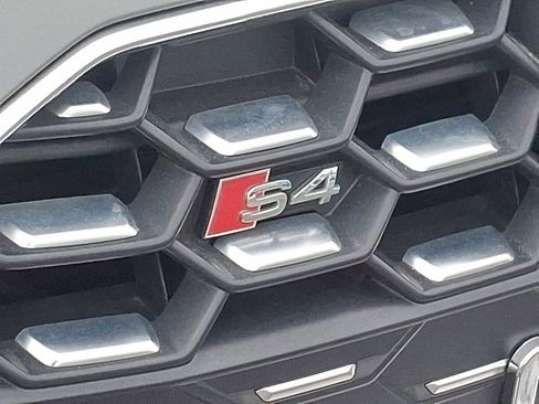 Certified 2022 Audi S4 Premium Plus w/ Premium Plus Package image 4