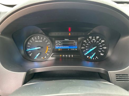 Used 2019 Ford Explorer FWD image 17