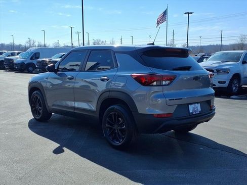 Used 2024 Chevrolet TrailBlazer LS image 28