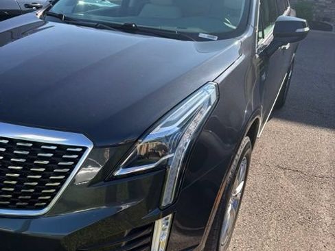 Used 2022 Cadillac XT5 Premium Luxury AWD/4WD image 1