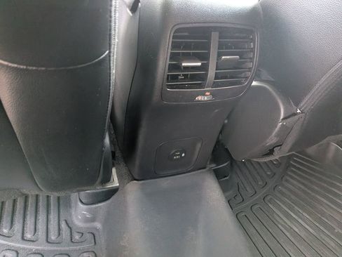 Used 2022 Ford Escape SEL image 27