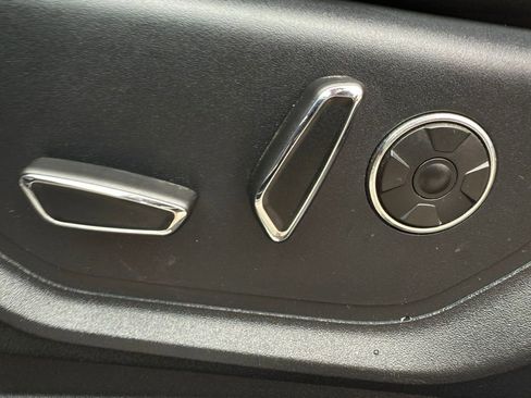 Certified 2021 Ford F450 Platinum w/ FX4 Off-Road Package image 22