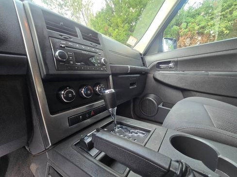 Used 2011 Jeep Liberty Sport w/ Popular Equipment Group AWD/4WD image 21