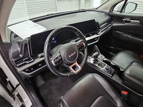 Used 2023 Kia Sportage EX FWD image 12