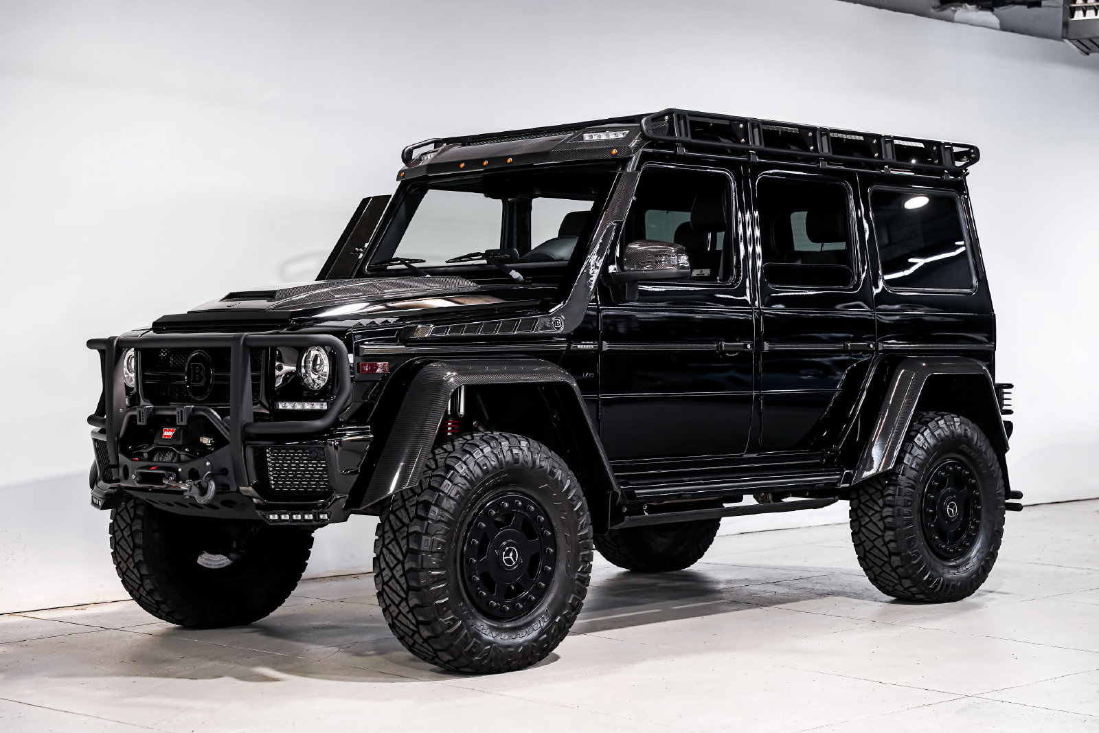 Used 2017 Mercedes-Benz G 550 Squared image 6