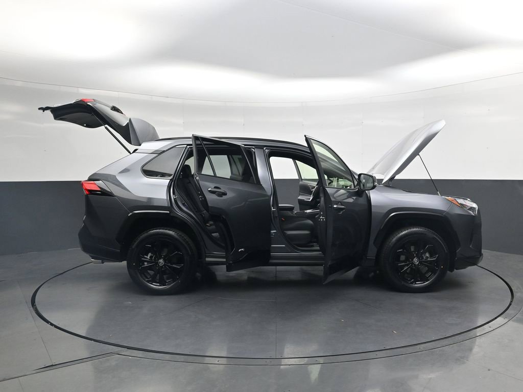 Used 2023 Toyota RAV4 SE AWD/4WD image 43