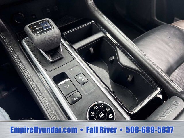 Used 2022 Nissan Pathfinder Platinum w/ Lighting Package (N92) AWD/4WD image 24