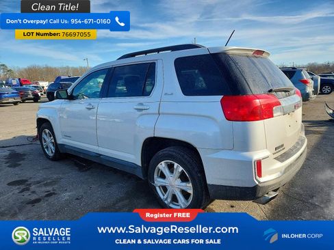 Used 2017 GMC Terrain SLE w/ Convenience Package image 3