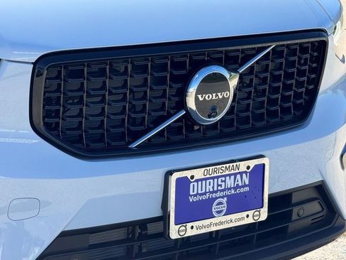 New 2026 Volvo XC40 B5 Plus w/ Protection Package Premier image 2