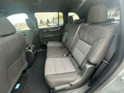 Certified 2025 GMC Acadia Elevation image 25