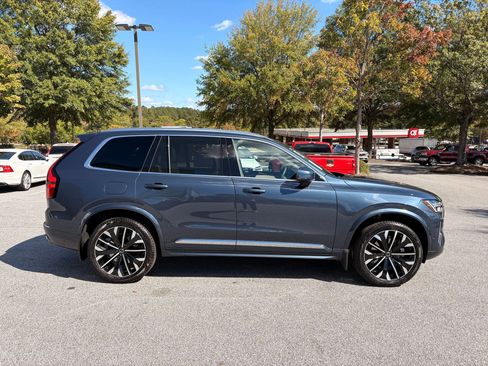 Used 2026 Volvo XC90 B6 Plus w/ Protection Package image 8