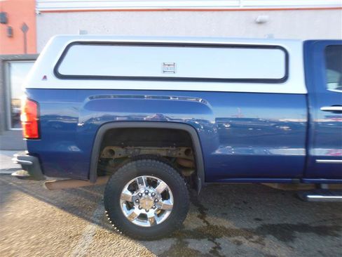 Used 2017 GMC Sierra 2500 SLT image 4