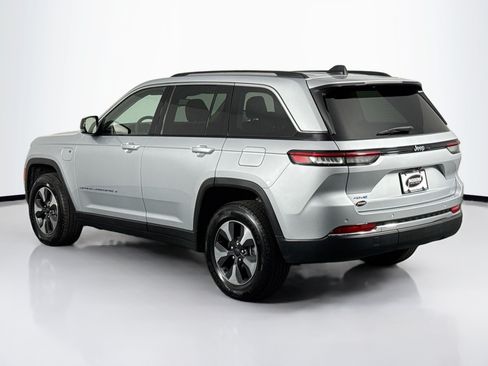Used 2022 Jeep Grand Cherokee Limited 4xe AWD/4WD image 13