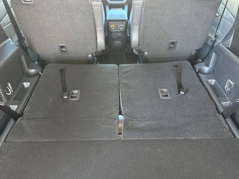 New 2026 Ford Explorer Active w/ Active Comfort Package RWD image 16