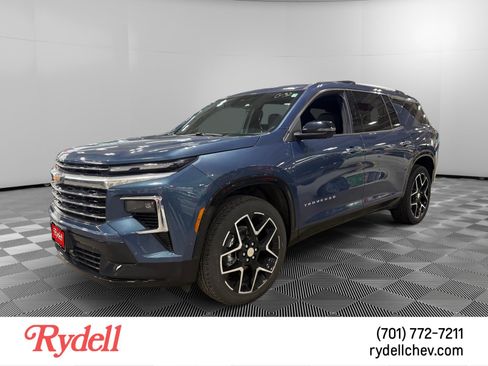 Used 2026 Chevrolet Traverse High Country w/ LPO, Floor Liner Package AWD/4WD image 1