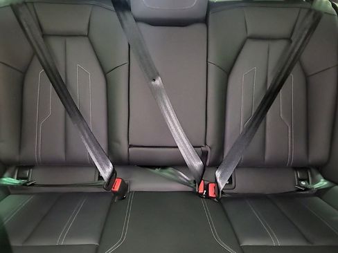 Used 2024 Audi Q4 e-tron Prestige w/ Black Optic Plus Package image 9