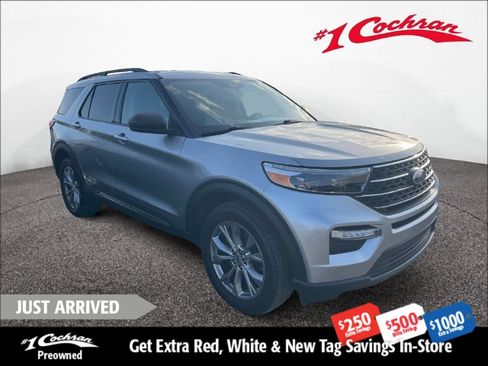 Used 2021 Ford Explorer XLT w/ Equipment Group 202A AWD/4WD image 1