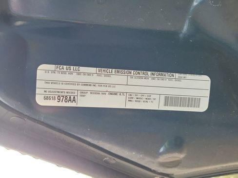 Used 2024 RAM 2500 Big Horn w/ Night Edition image 23