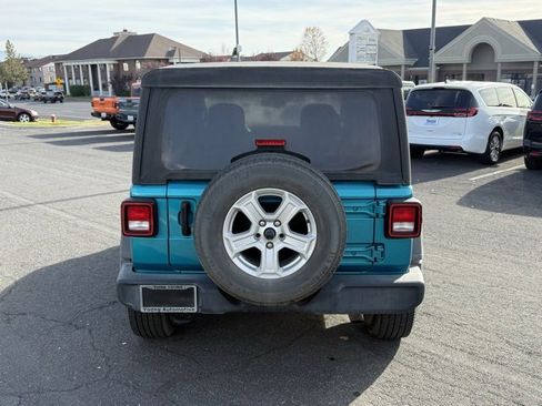 Used 2020 Jeep Wrangler Sport S image 7