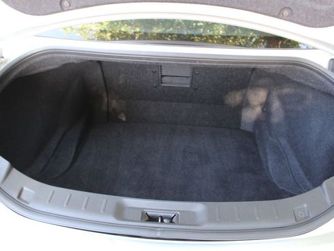 Used 2009 Nissan GT-R Premium AWD/4WD image 17