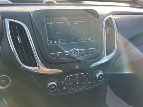 Used 2019 Chevrolet Equinox LT image 9