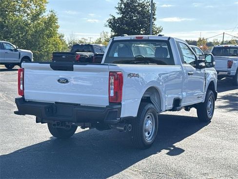 New 2026 Ford F250 XL image 4