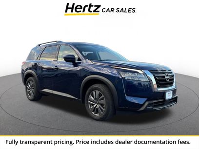 Used 2025 Nissan Pathfinder SV