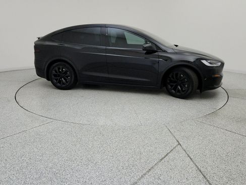 Used 2022 Tesla Model X AWD/4WD image 5