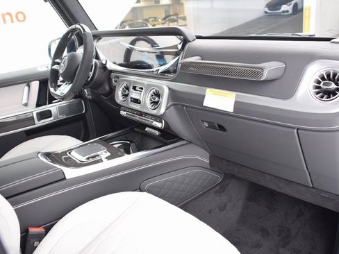 New 2025 Mercedes-Benz G 63 AMG 4MATIC image 14