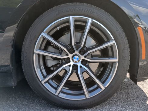 Certified 2025 BMW 230i Coupe RWD image 13