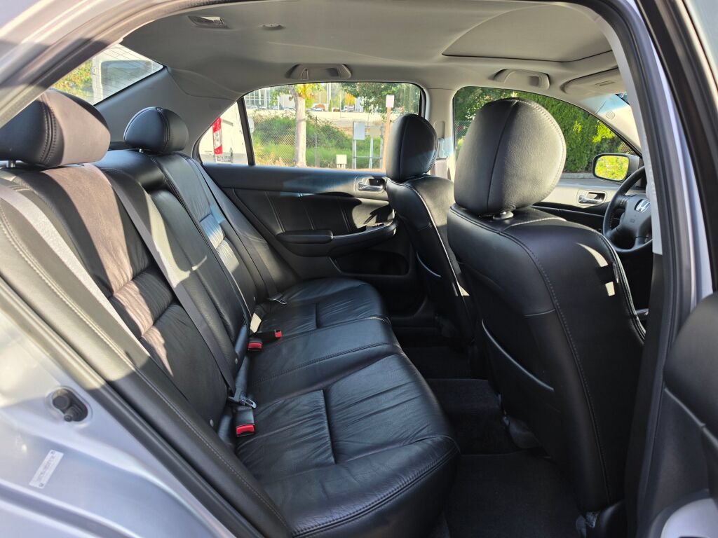 Used 2005 Honda Accord EX-L image 12