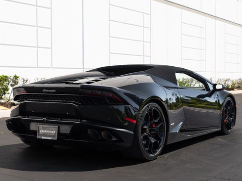 Used 2017 Lamborghini Huracan LP 610-4 image 14