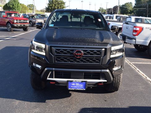 Used 2023 Nissan Frontier PRO-4X w/ Pro Convenience Package AWD/4WD image 2