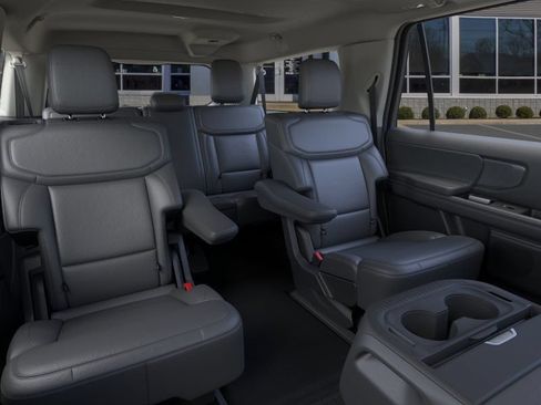 New 2026 Ford Expedition Max Active AWD/4WD image 11